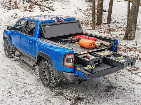 BAKFlip MX4 16-23 Tacoma 6' w/ Deck Rail System  - 448427