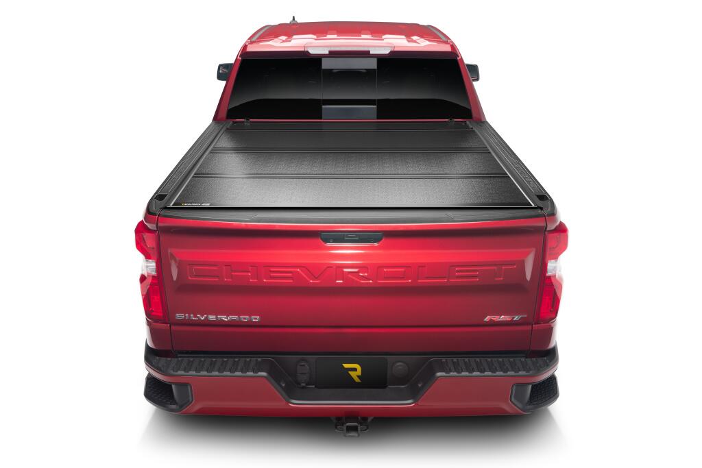 BK_BAKFlipG2_20Red1500_RearHeadOn_Closed_RT.jpg