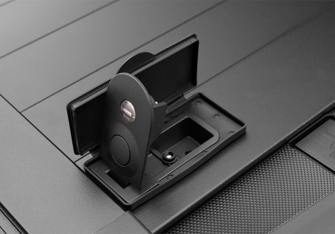RX_ProXR_21Ford-F150_Details_07Handle.jpg