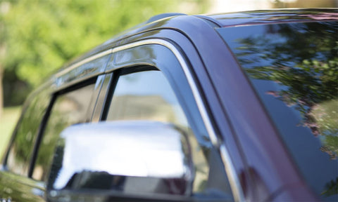 Auto Ventshade 794033 Ventvisor Low Profile Deflector 4 pc.; Smoke w/Chrome Trim;