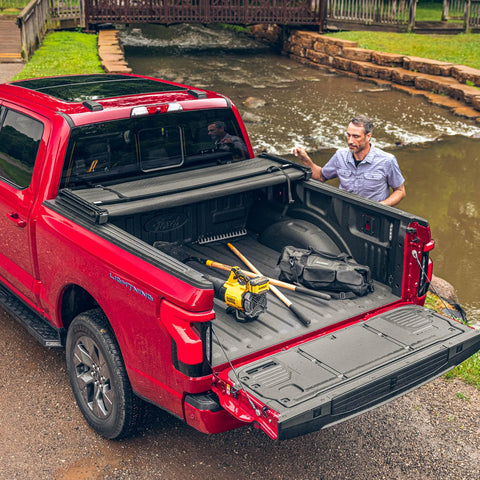 Extang 92486 Trifecta 2.0 Folding Tonneau Cover - fits Super Duty Short Bed